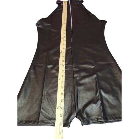 PrettyLittleThing Black PU Zip Front Unitard Size 6 - Picture 5 of 7